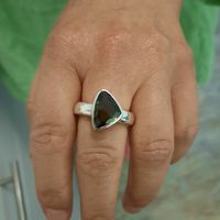 Fassung und Ring in Silber gefertigt zum mitgebrachten Stein